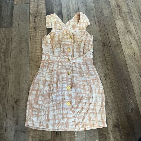 Finders Keepers Sleeveless Cutout
Back Mini Dress, Button Front, Light Pink size - Picture 1 of 7